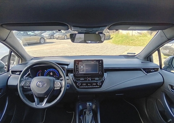 Toyota Corolla cena 95800 przebieg: 85110, rok produkcji 2021 z Grudziądz małe 379